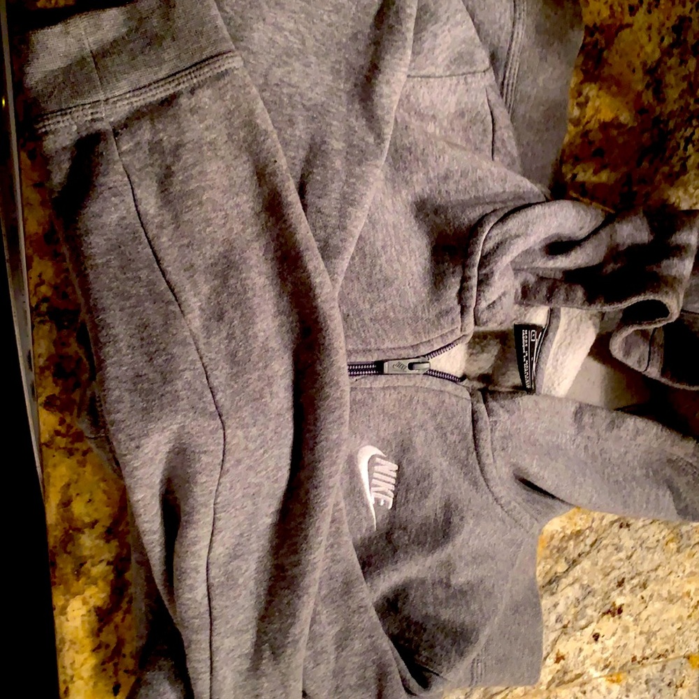 Nike L Youth Zipup